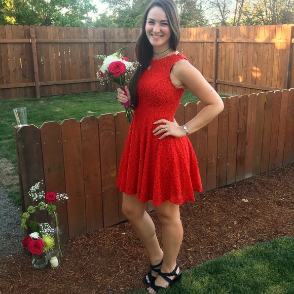 Meet your Posher, Bridget - Picture 1 of 1